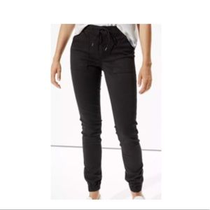 American Eagle Black joggers